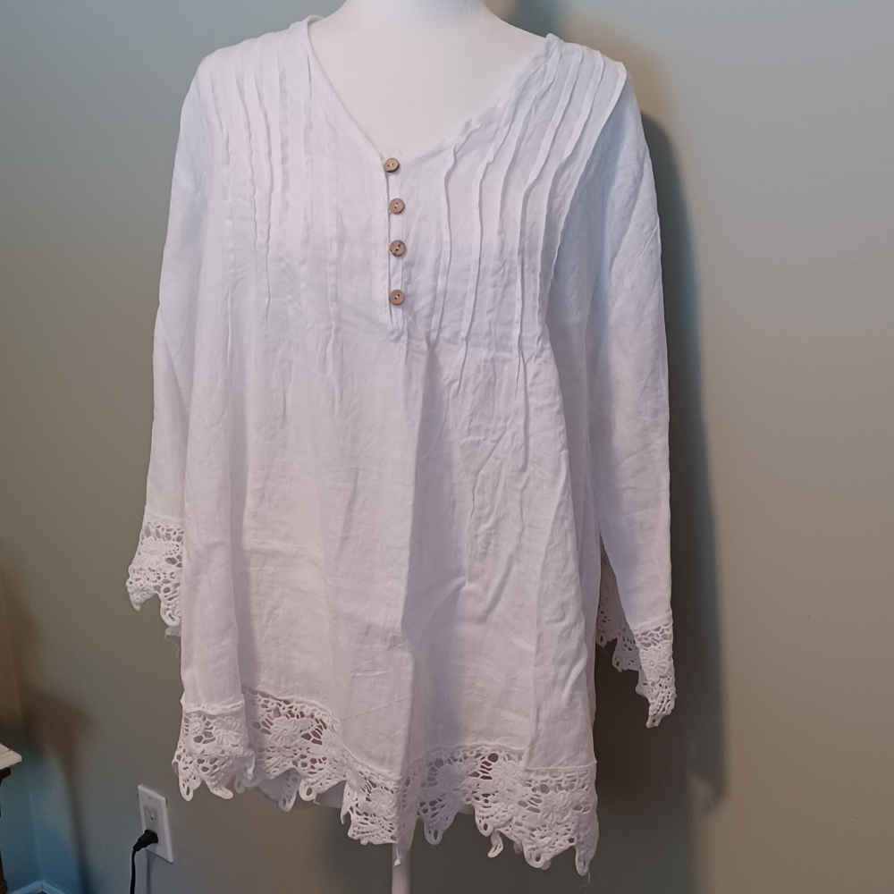 Beautiful linen tunic style top